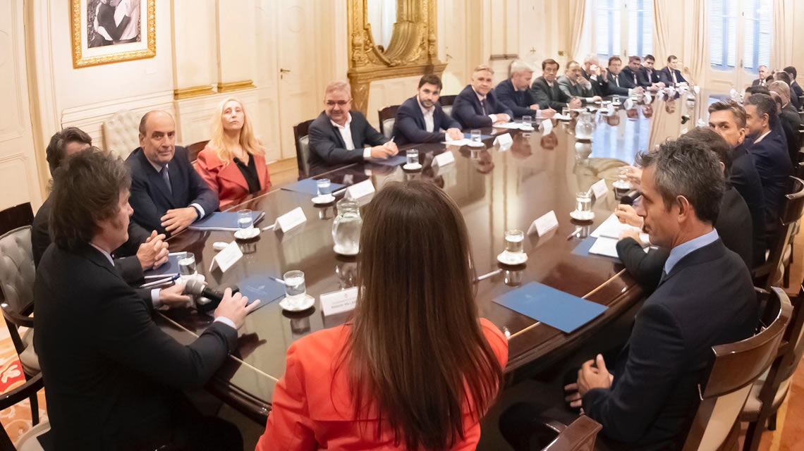 El presidente Milei participó de la primera reunión federal con los 24 gobernadores