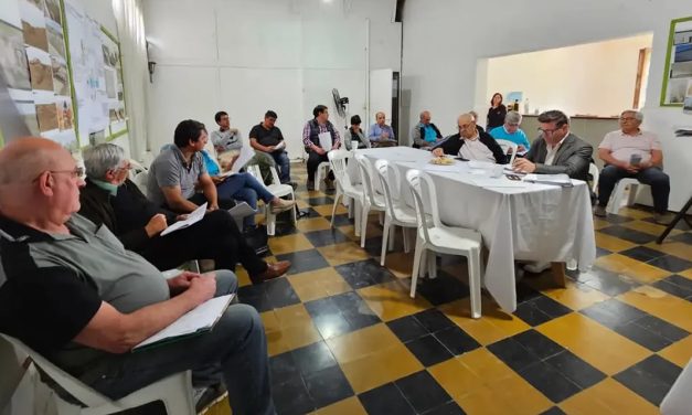 Reunión del Comité de Cuenca de la Laguna La Picasa en Diego de Alvear