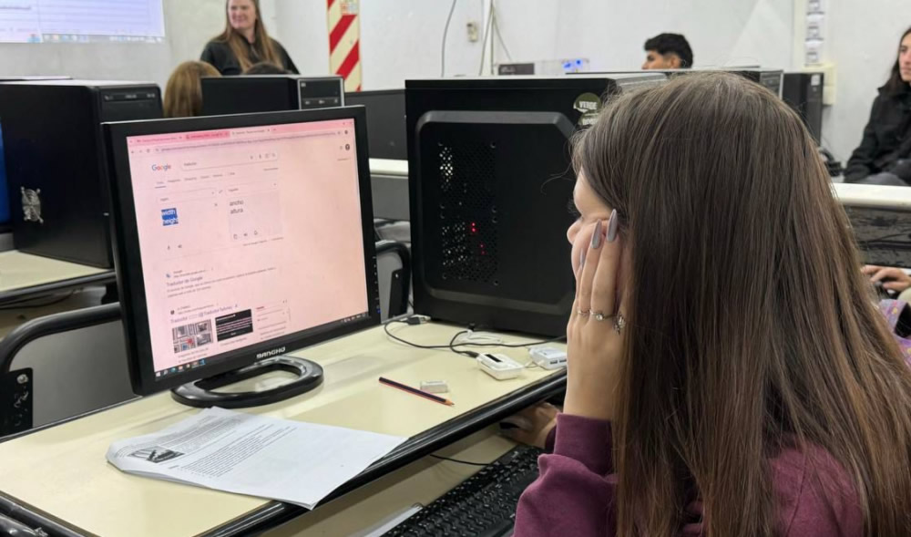Educación: Provincia presentó los programas para que jóvenes y adultos terminen el secundario