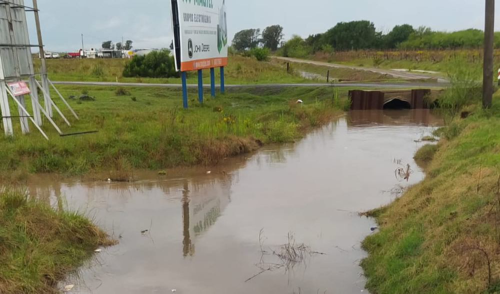El municipio señaló que los desagües perimetrales de Rufino logró correr con normalidad el agua