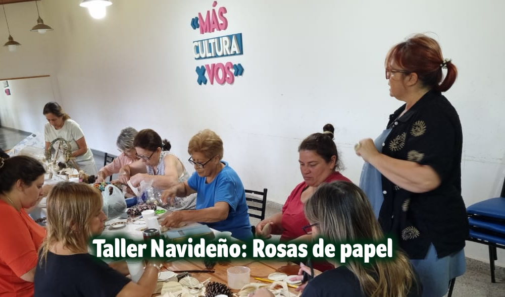 Creatividad y reciclaje en el Taller Navideño de Rosas de Papel