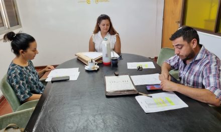 Primer reunión de comisión de Becas