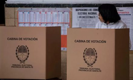Nueva lista se suma como precandidatos a concejales de la Libertad Avanza encabezado por Maximiliano Peroni
