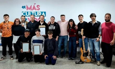 Reconocimientos a músicos de la Banda Municipal Miguel Ángel «Coco» Vera de la ciudad de Rufino